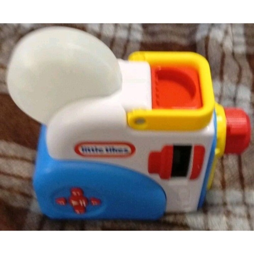 Little Tikes Story Dream Machine Projector with 4 Books - Picture 5 of 6